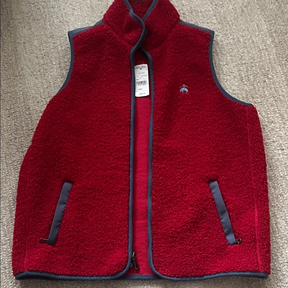 Brooks Brothers Womens Scarlet Fleece Vest
BNWT
Sz Lg
$25